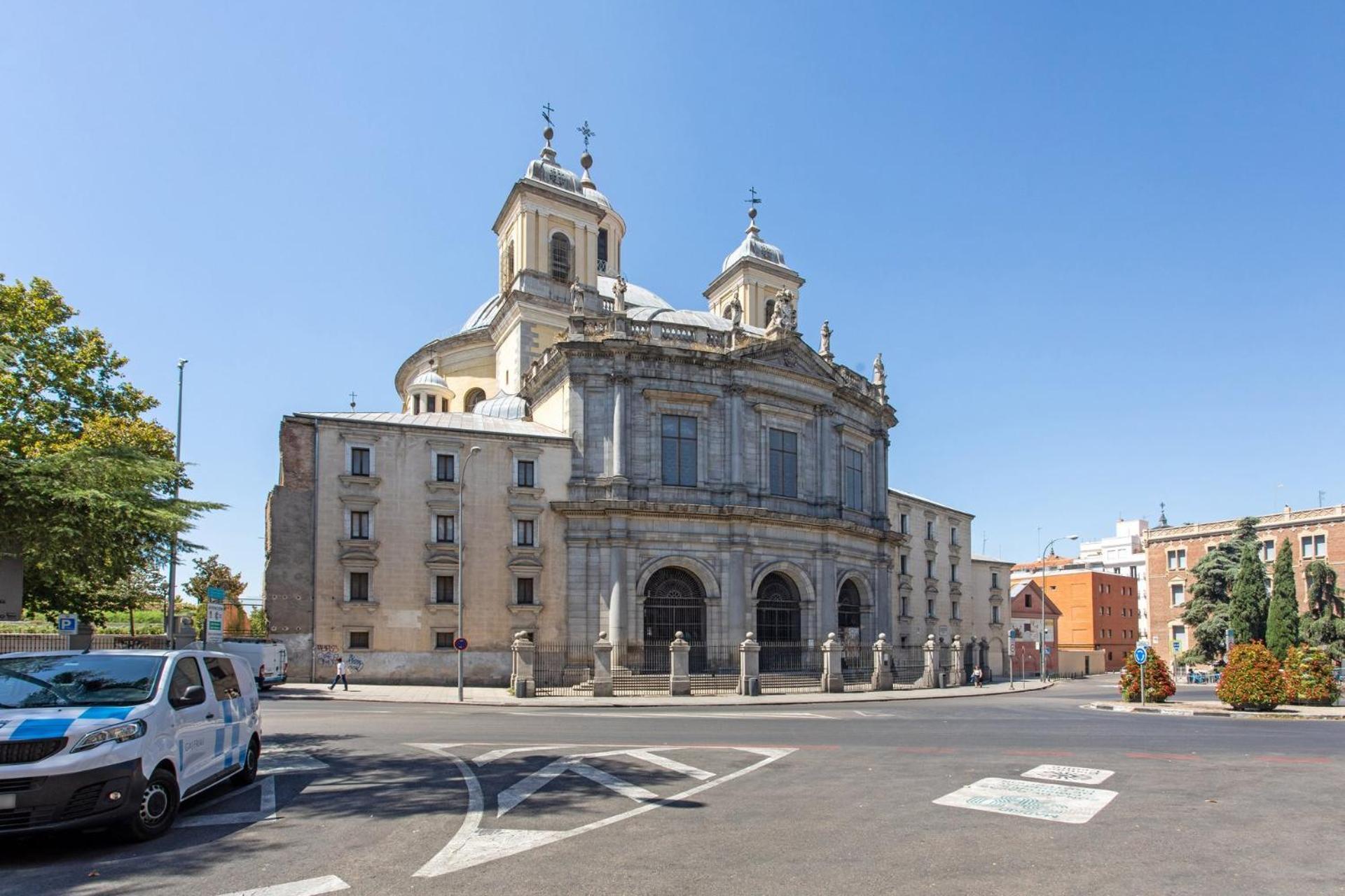 Limehome Madrid Calle De La Paloma エクステリア 写真