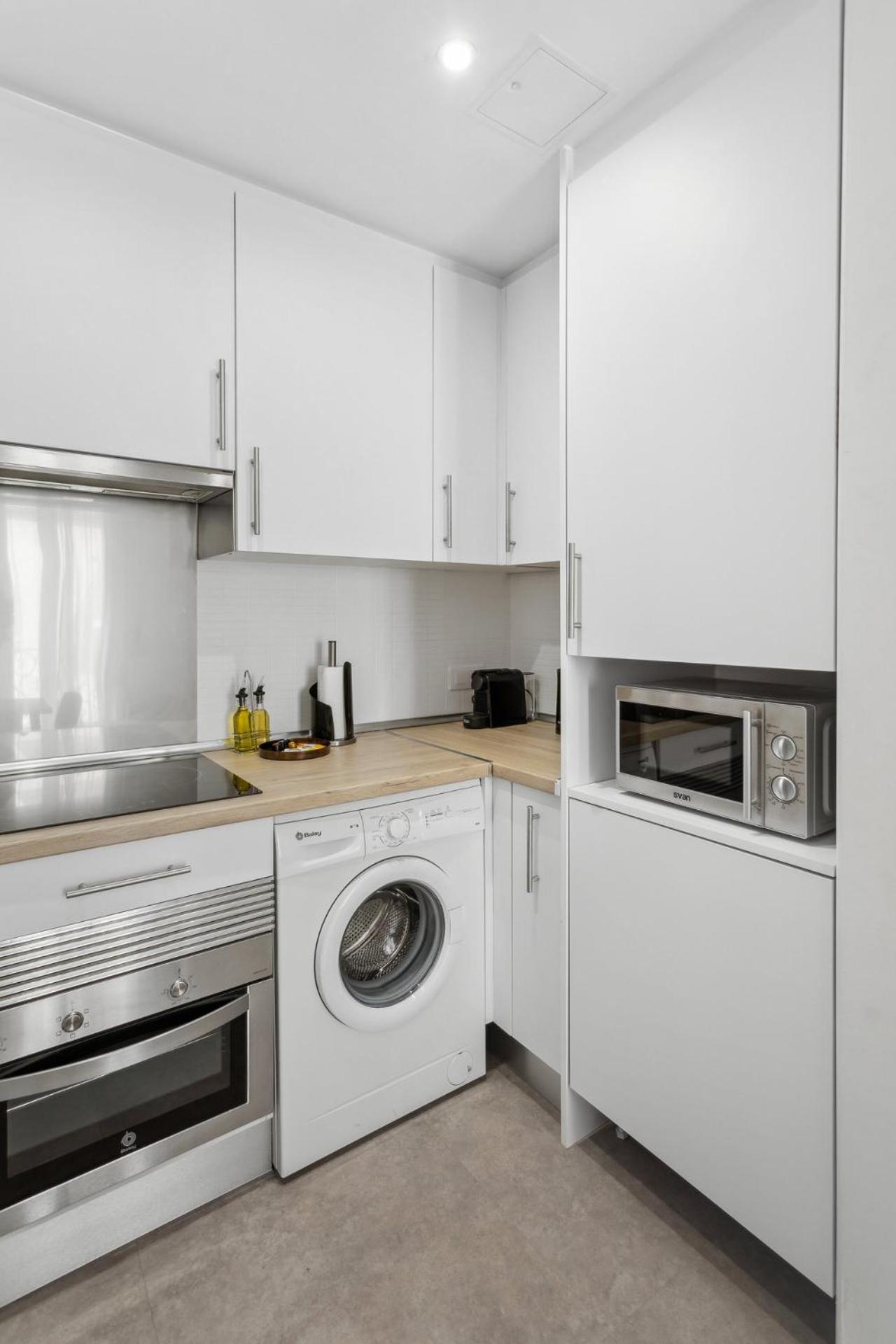 Limehome Madrid Calle De La Paloma エクステリア 写真