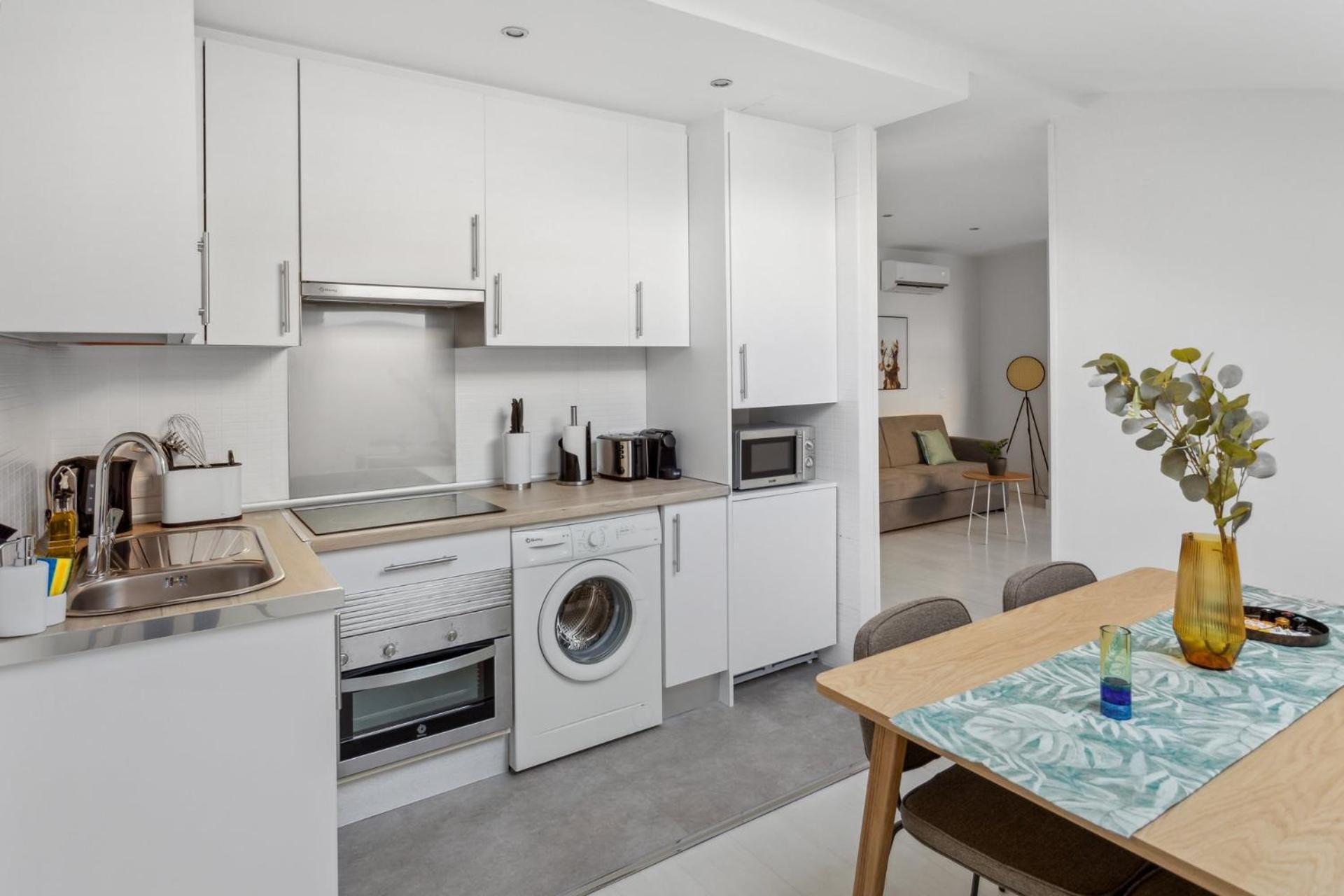 Limehome Madrid Calle De La Paloma エクステリア 写真
