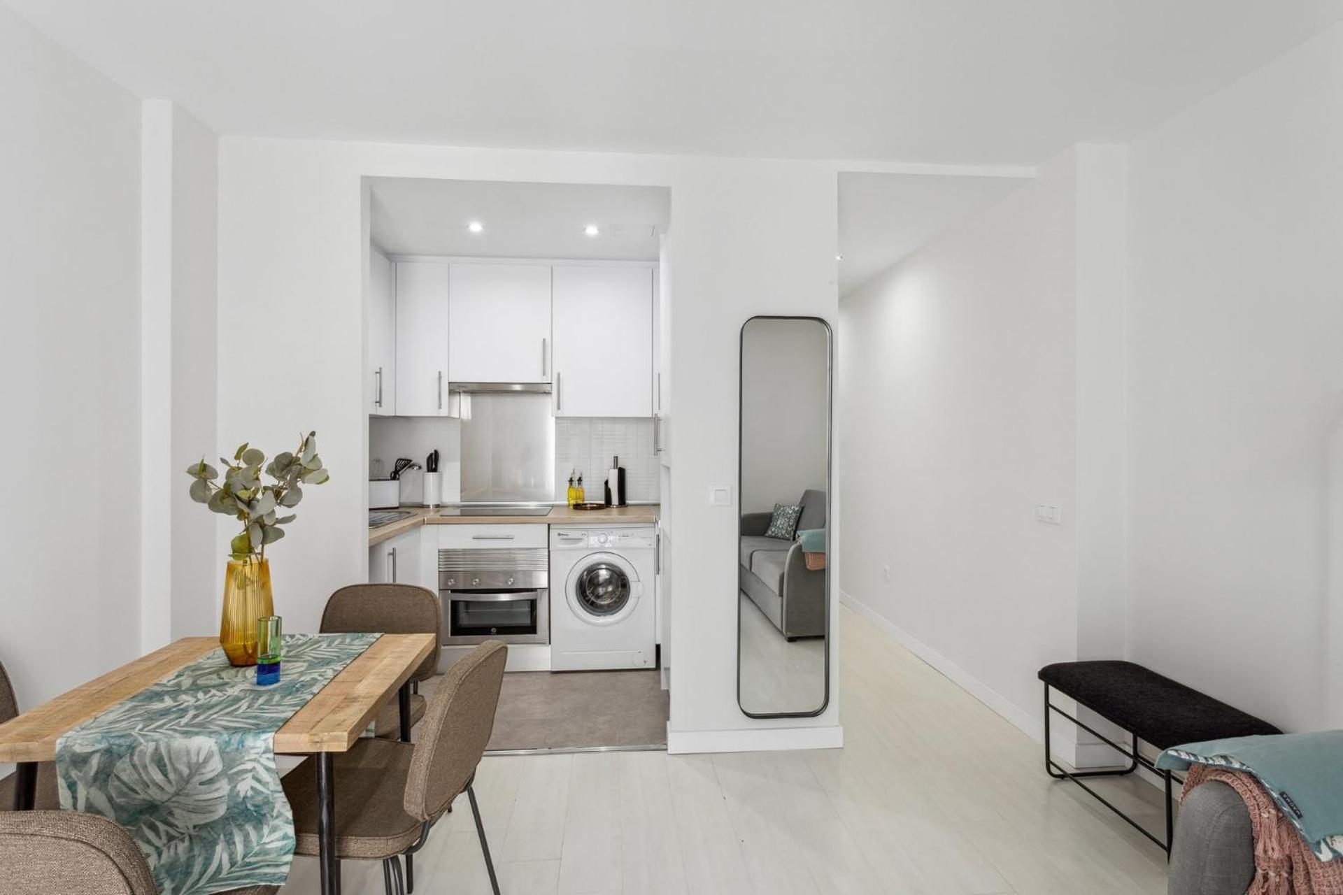 Limehome Madrid Calle De La Paloma エクステリア 写真