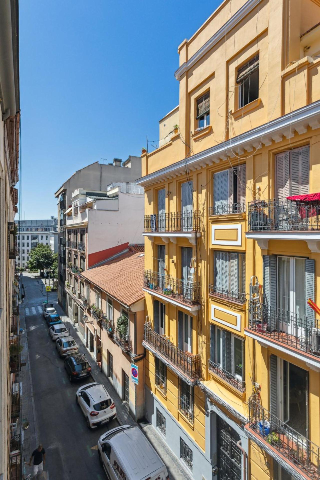 Limehome Madrid Calle De La Paloma エクステリア 写真