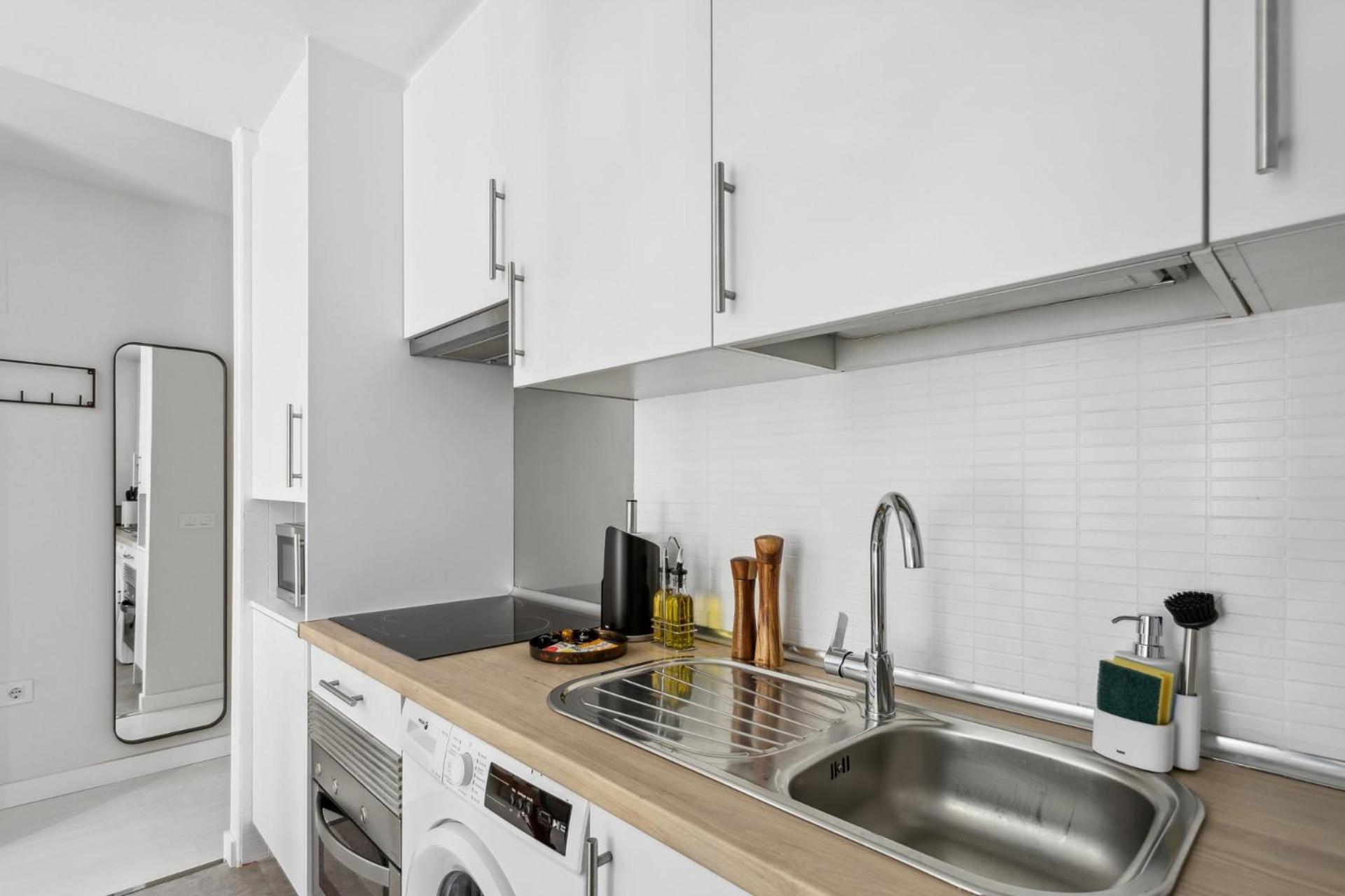 Limehome Madrid Calle De La Paloma エクステリア 写真