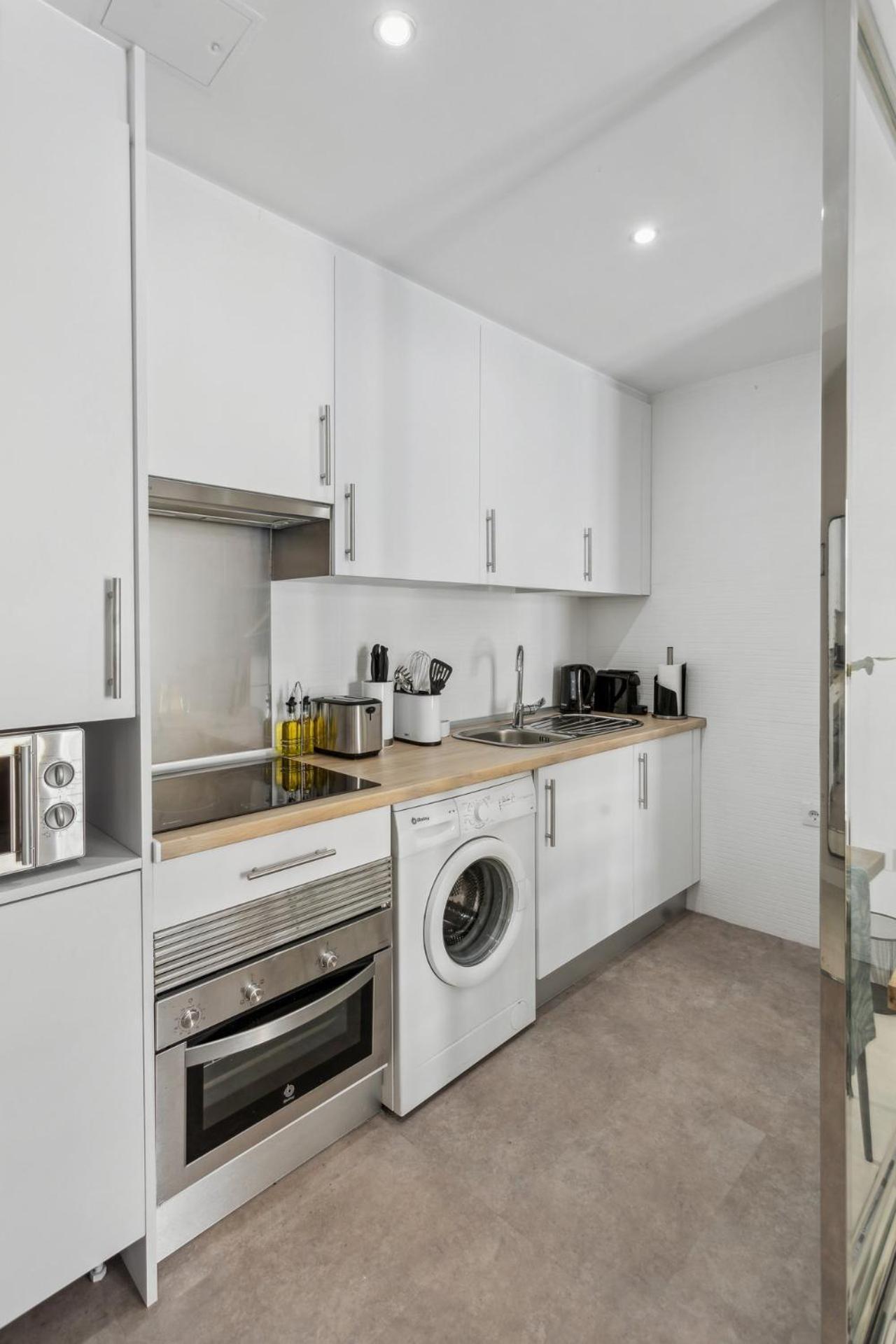 Limehome Madrid Calle De La Paloma エクステリア 写真
