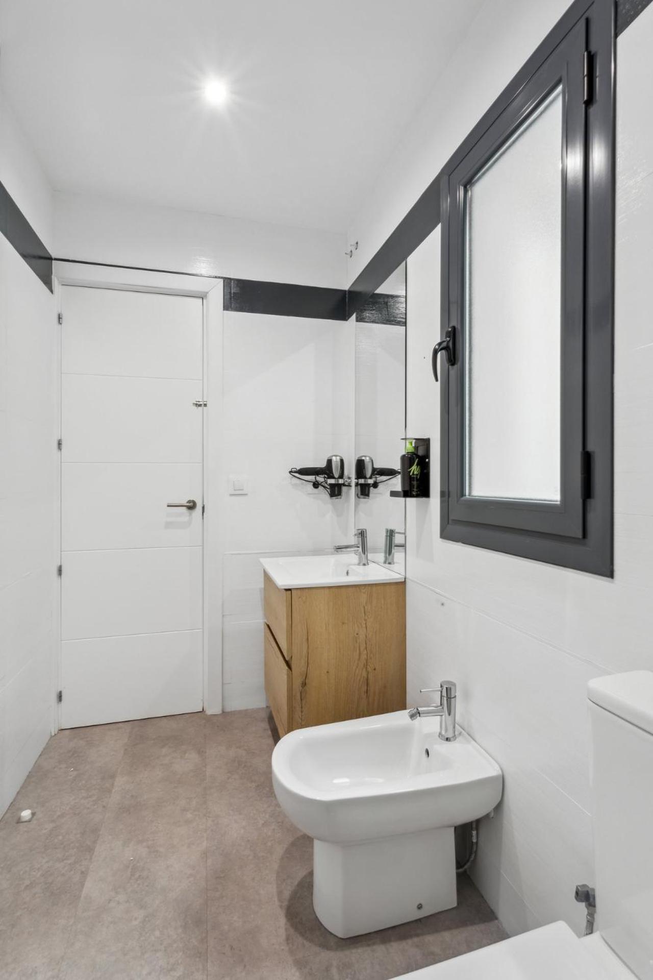 Limehome Madrid Calle De La Paloma 部屋 写真
